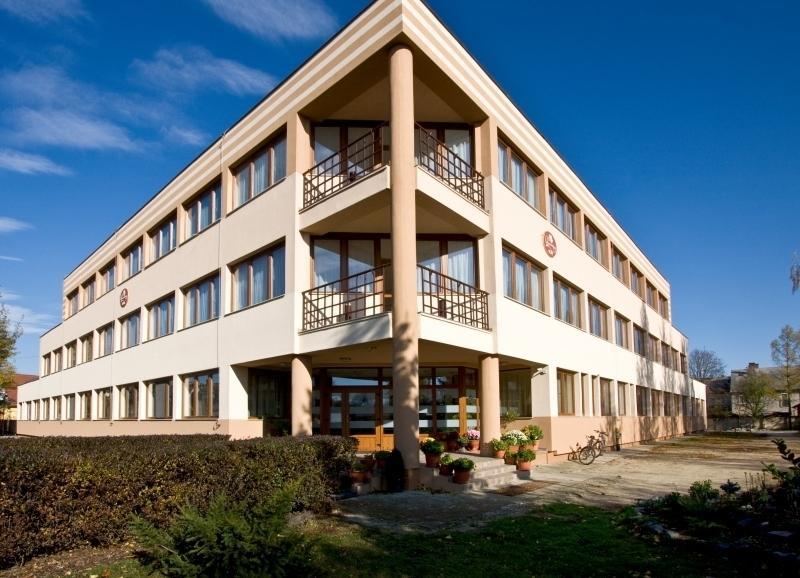 Vasvirag Hotel Celldömölk Exterior foto