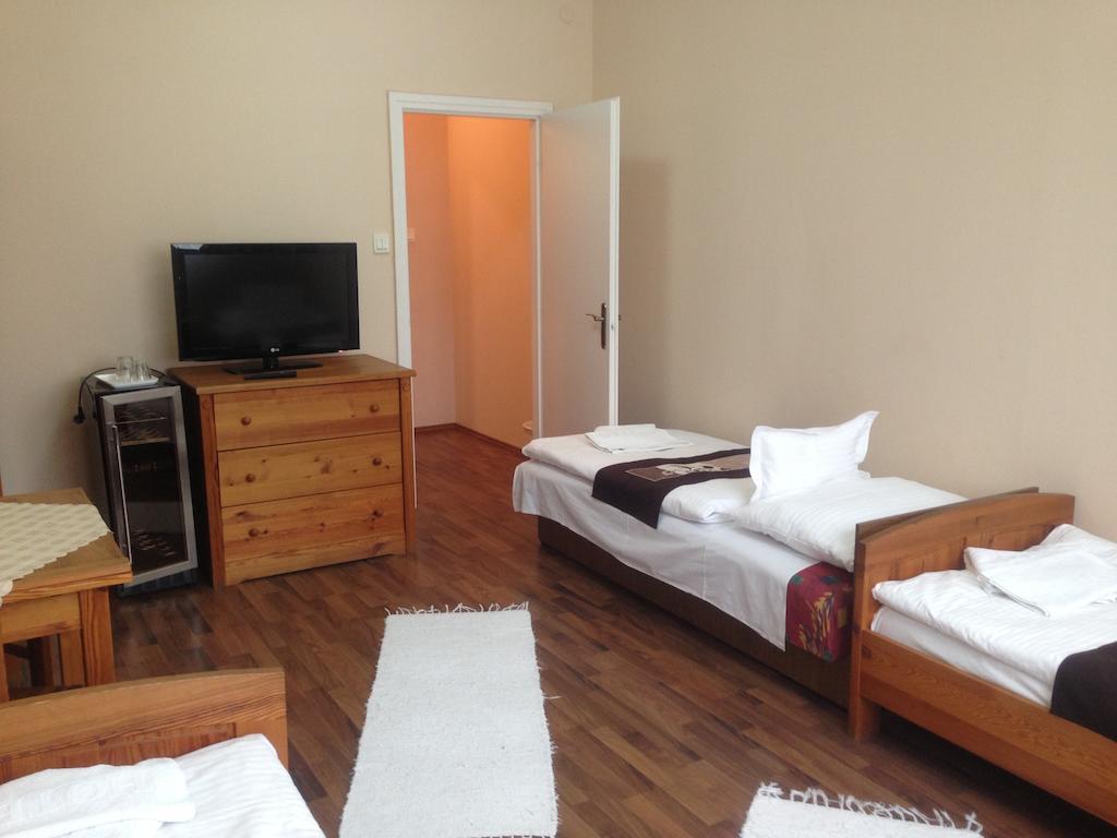 Vasvirag Hotel Celldömölk Cameră foto