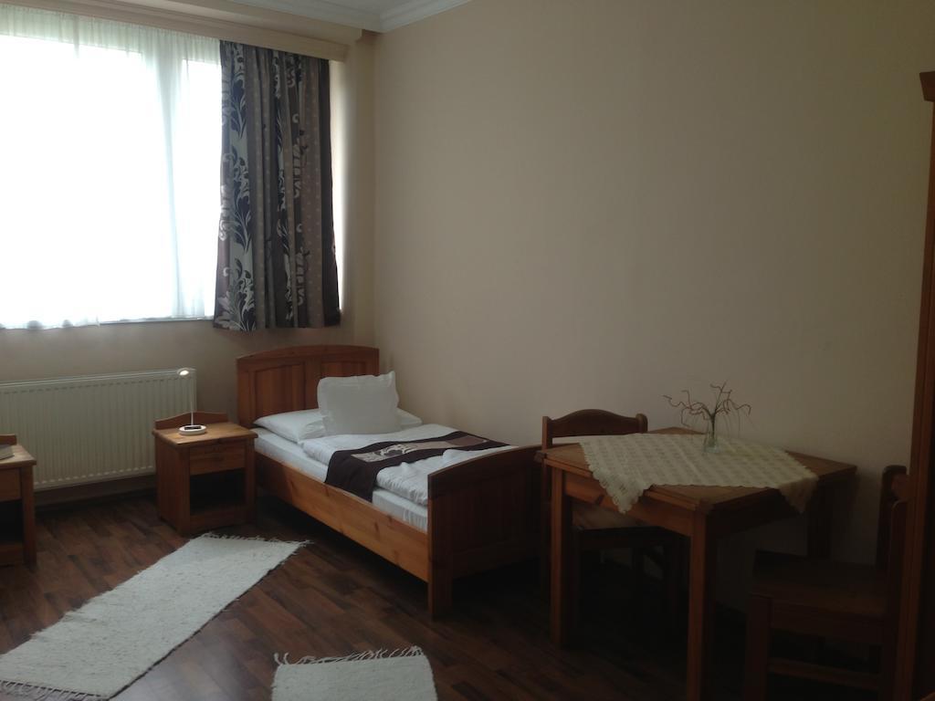 Vasvirag Hotel Celldömölk Cameră foto